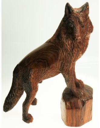 Wolf Sculpture